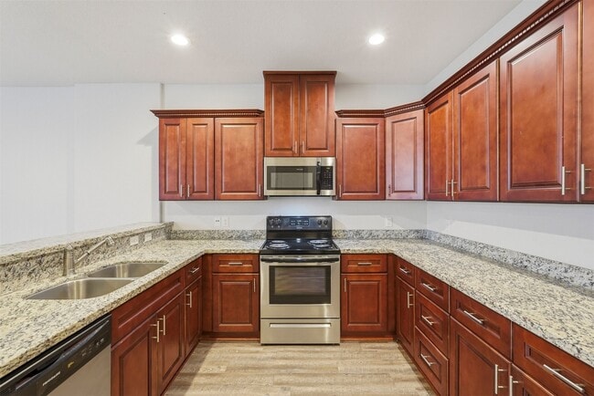 Photo - 630-634 Magnolia Bend