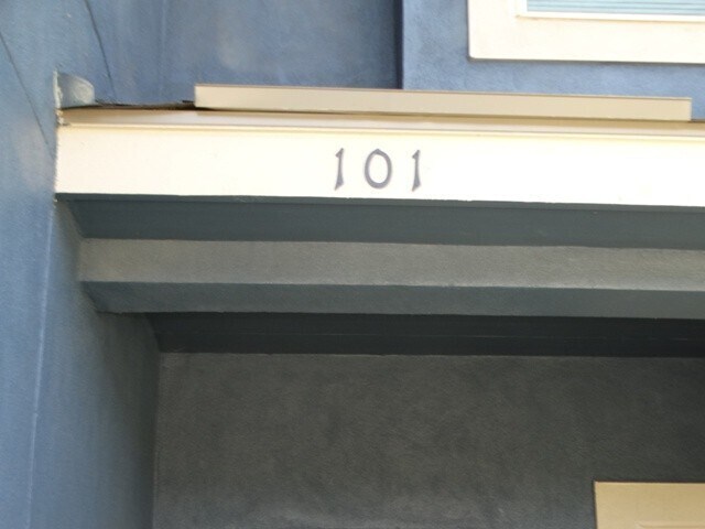 Photo - 7010 Lakeview Dr.