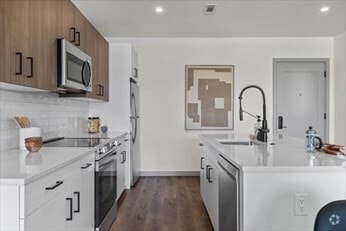 Building Photo - 203 Lowell St Unit 118 Rental