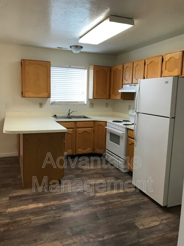 Photo - 952 S Freedom Blvd Unit #24