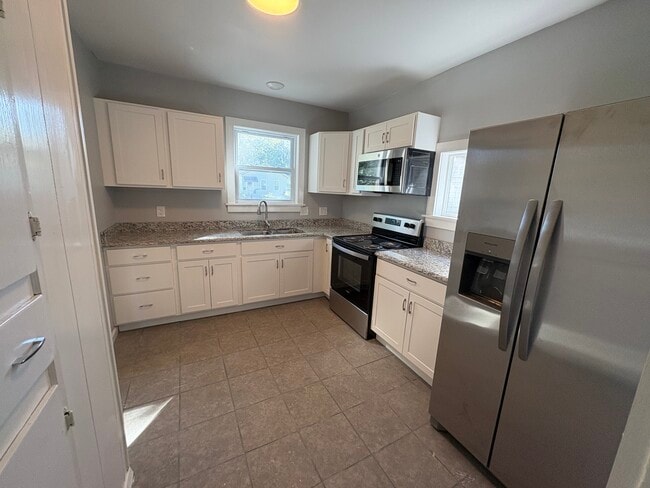 Photo - 38 Lisbon St