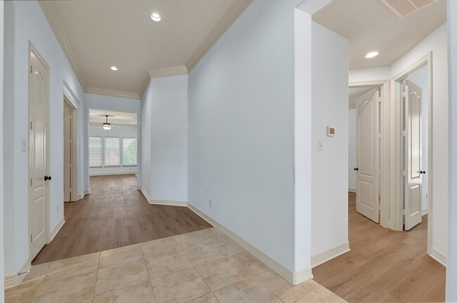 Photo - 2702 Ember Pass Ln