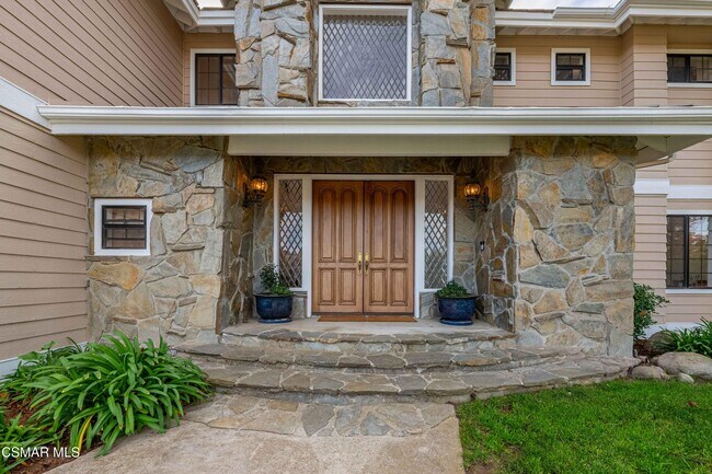 11300 Highridge Ct