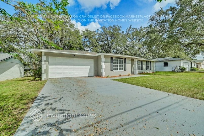 Building Photo - 7249 Laurel Hill Dr Rental