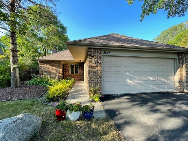 Photo - 5854 Red Cherry Ln