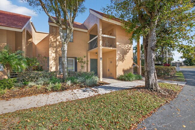 11282 Green Lake Dr Unit 104