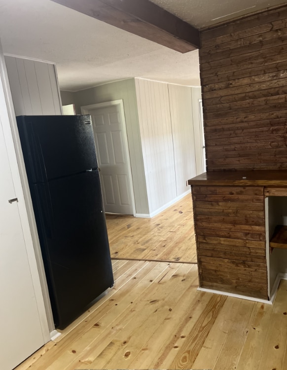 Photo - 136 Kellum Dr