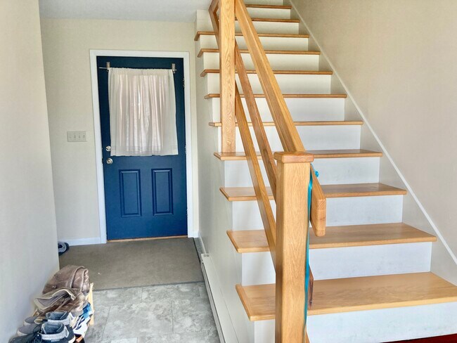 Photo - 3 Leonard Ave