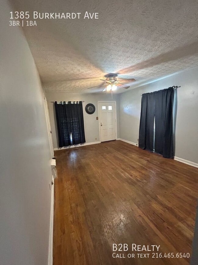 Photo - 1385 Burkhardt Ave