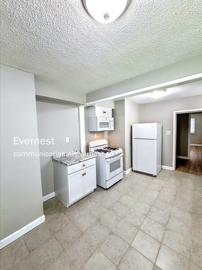 Photo - 10197 Green Valley Dr