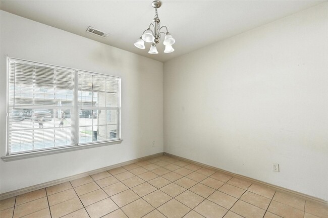 Photo - 2353 Homewood Ln