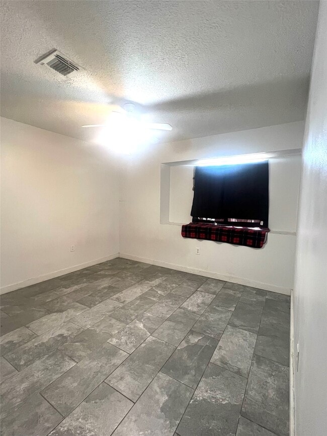 Photo - 10515 Sagewind Dr