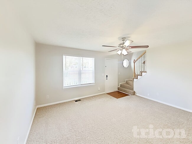 Photo - 1013 Heather Dr