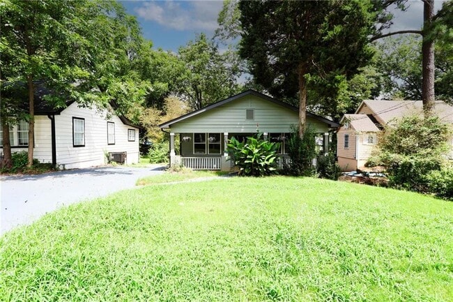 Photo - 1333 Lyle Ave
