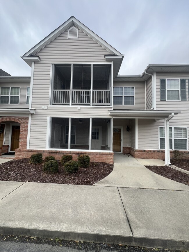 Photo - 1942 Tara Ct