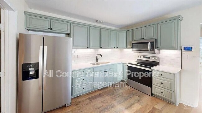 Photo - 2235 20th St S
