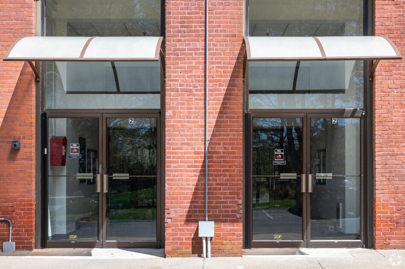 Entrada - River Bend Condominiums