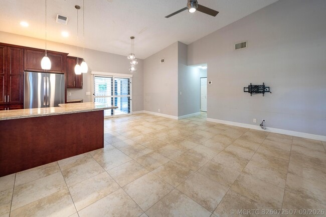 Photo - 325 NW 65th Terrace