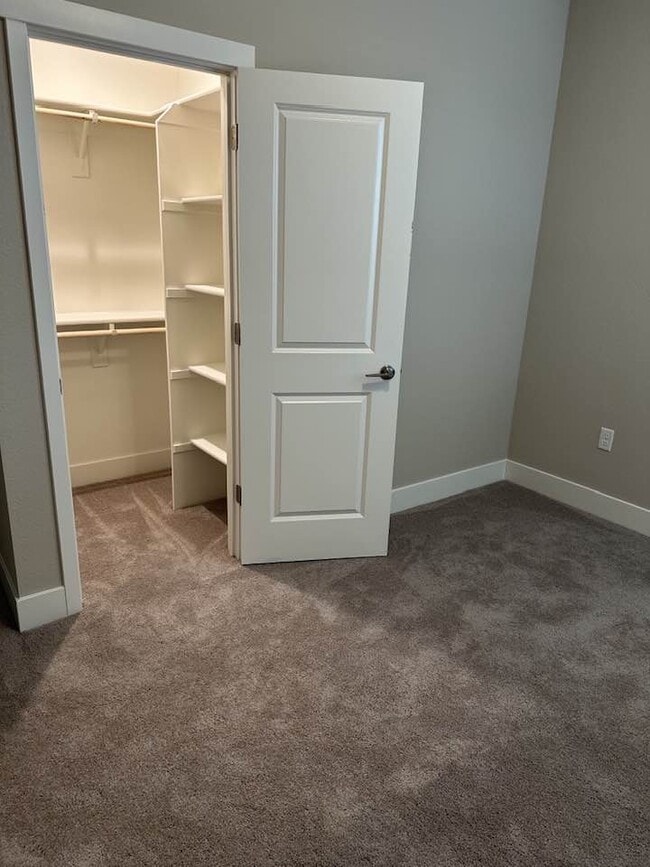 Photo - 2553 Paisley Ct