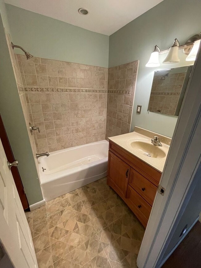 Photo - 3 Bedrooms - 2 Full Baths Ranch style