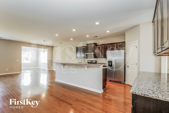 602 Bridgewater Ct