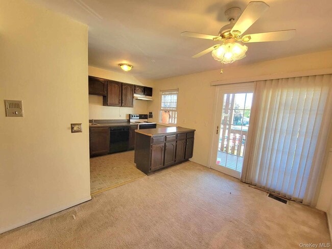 Photo - 27 Weathervane Dr Unit 21