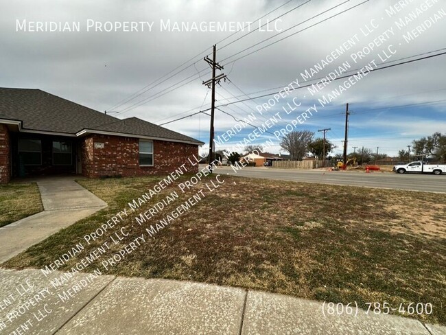 Building Photo - 533 N. Clinton- Rental