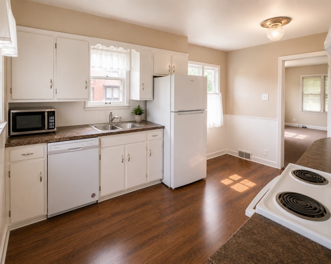 Photo - 515 Flambeau St
