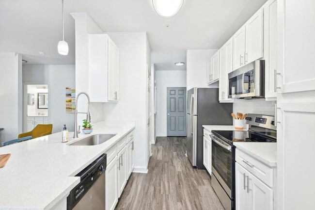 Building Photo - AXIS Crossroads Rental