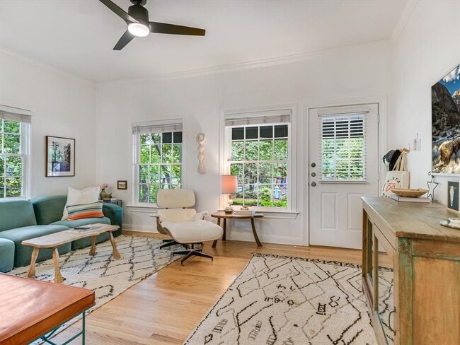 Photo - 4612 Avenue D