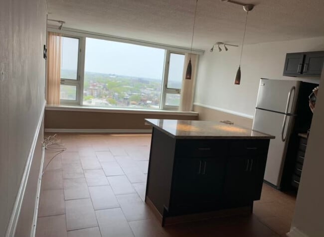 Photo - 2728 N Hampden Ct Unit 1604