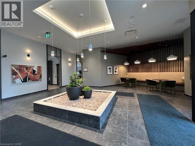 Photo - 525 New Dundee Rd Unité 411