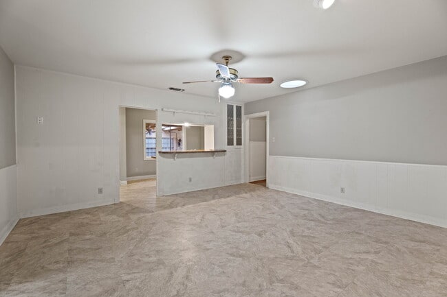 Photo - Massive 5-Bedroom Home with Mother-in-Law Suite Available for Summer 2026 Pre-Lease