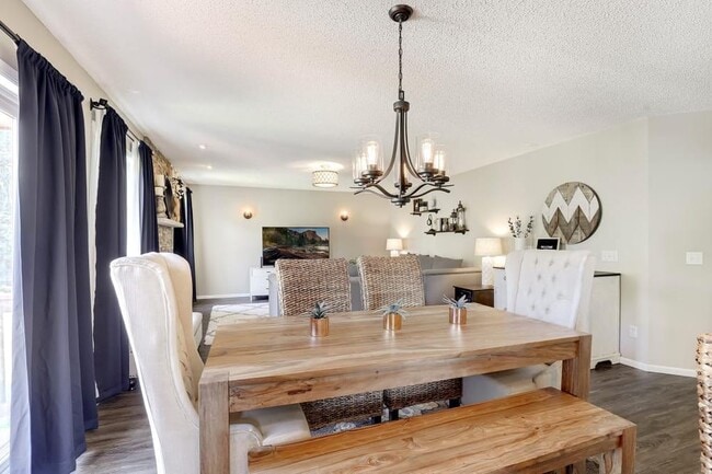 Photo - 19799 Canada Ave