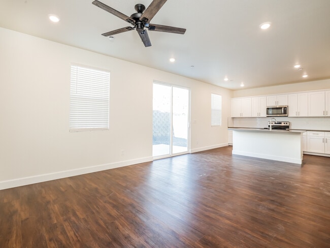 Photo - 6513 Enlightenment Dr