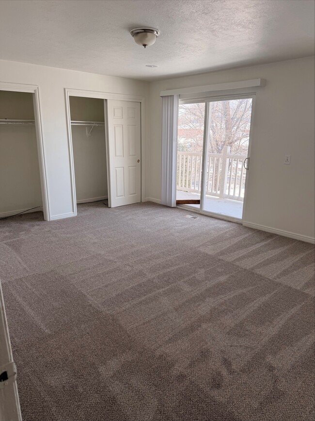 Photo - 1239 Swaner Rd