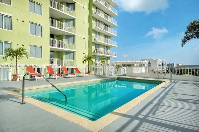 Building Photo - 219 NW 12th Ave Unit 602