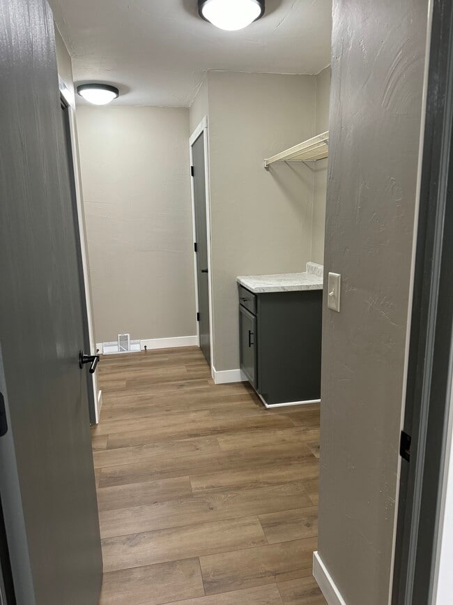 Photo - 1941 S 35th St