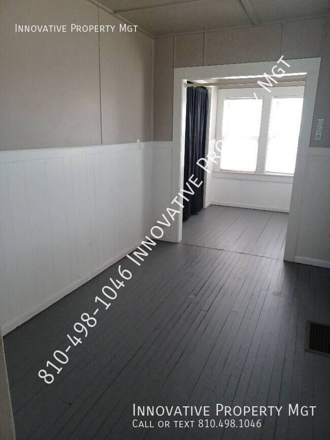 Photo - 1115 Knapp Ave Unidad 2