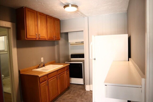 Photo - 1116 N Bell Ave Unidad 1