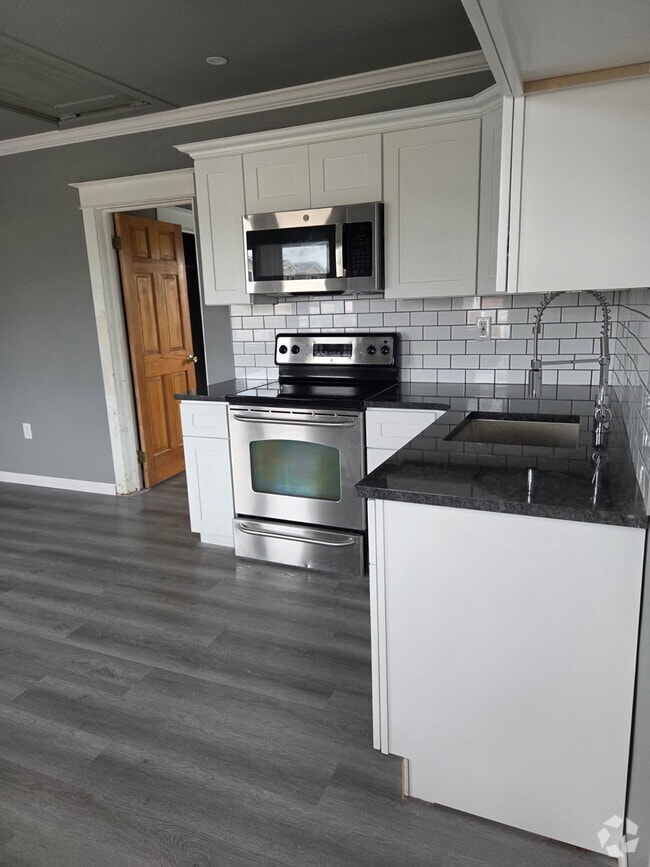 Building Photo - 101 W Magnolia Ave Unit B Rental