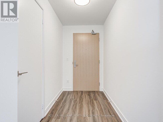 Photo - 621 Sheppard Ave E Unit 603