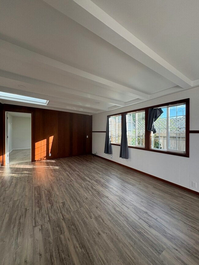 Photo - 1466 Janes Rd