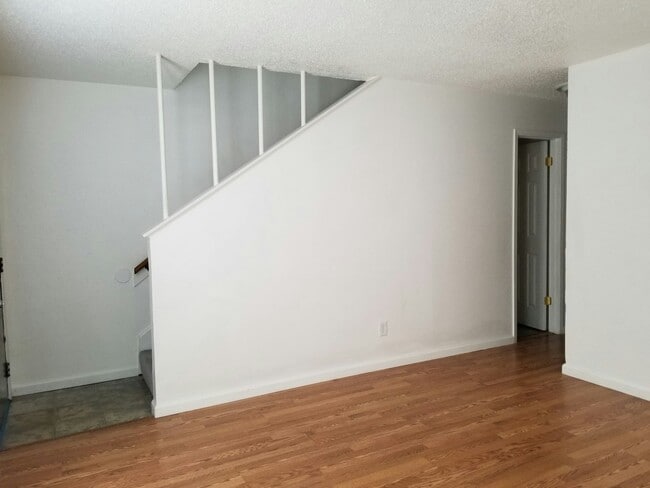 Photo - 1912 Nolen Ct