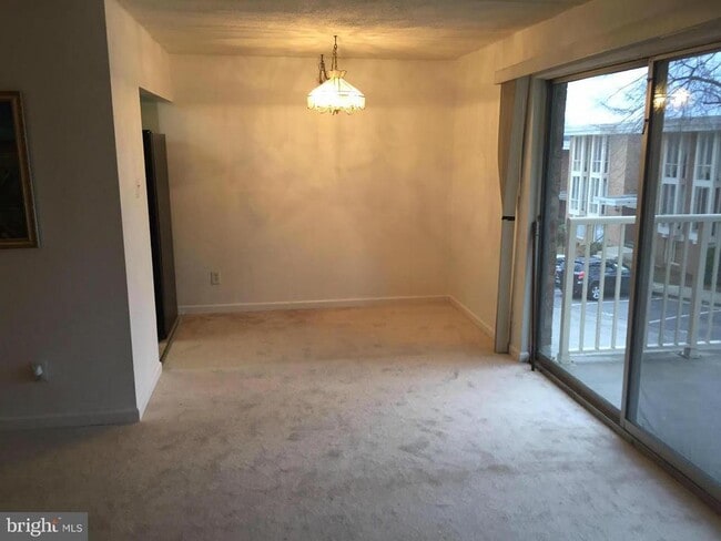 Photo - 2630 Fort Farnsworth Rd Unidad 148