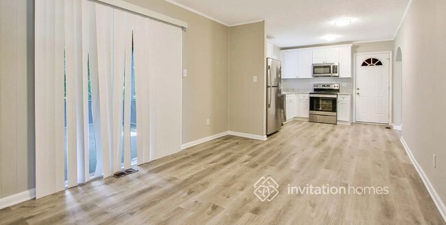 Photo - 4561 Birch Ridge Trail