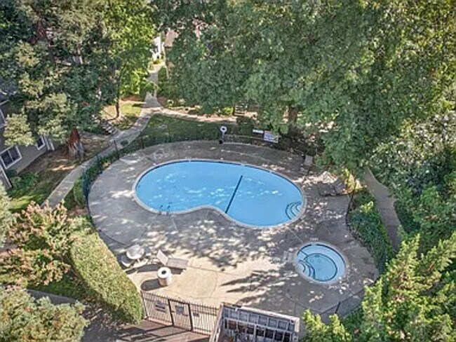 Photo - Move-In Ready 1-Bedroom Condo in Cobblestone Glen – $1,495 SEE VIDEO Unit 45