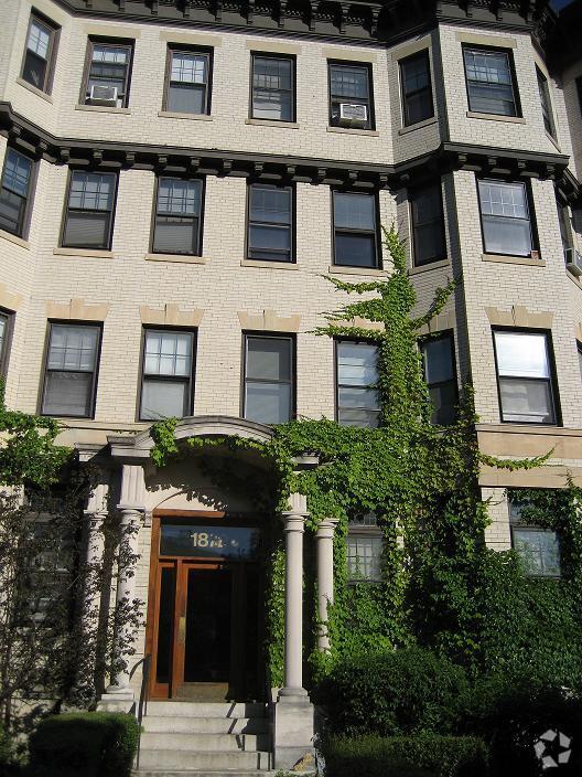 Building Photo - 1872 Commonwealth Ave Unit #10 Rental