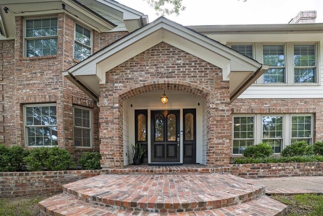 Photo - 1702 Crested Butte Dr