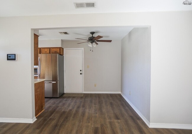 Photo - 5403 Hooper Dr